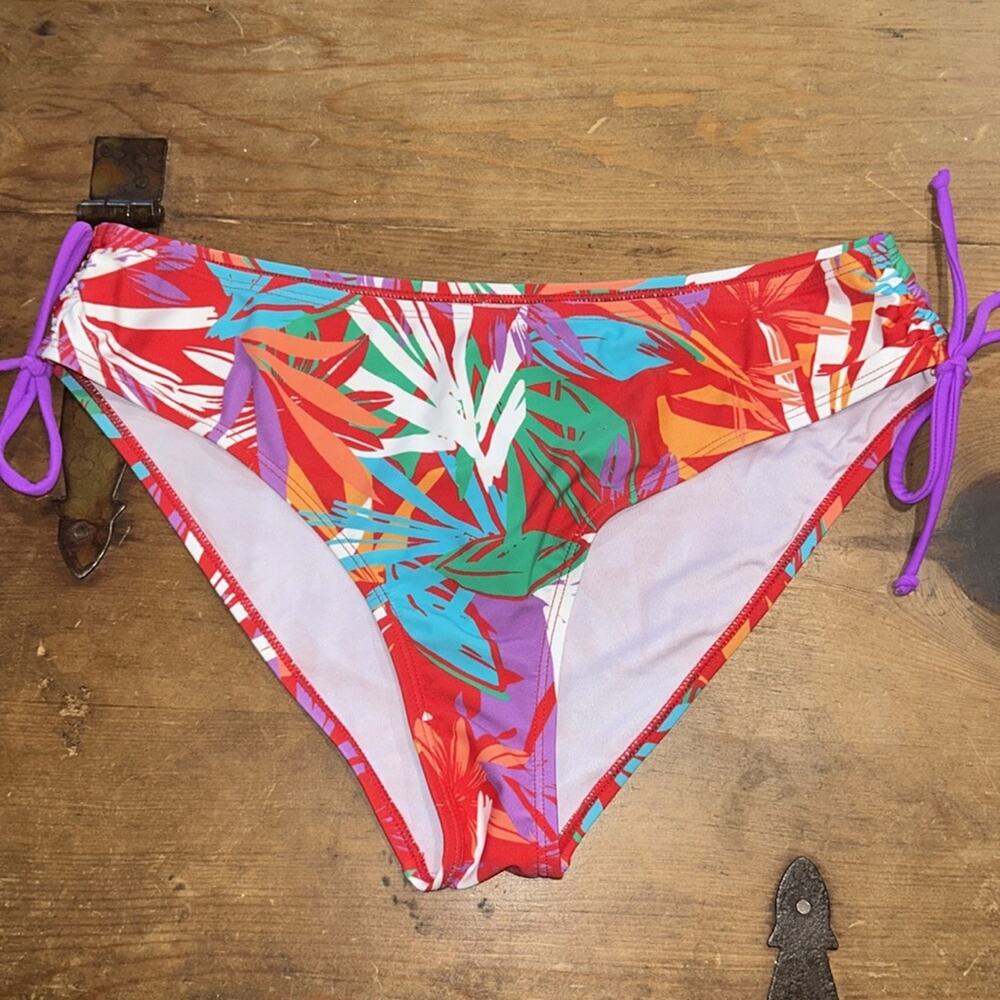 Woman’s Cupshe Pink Leaf Print Bikini Bottoms Size Large